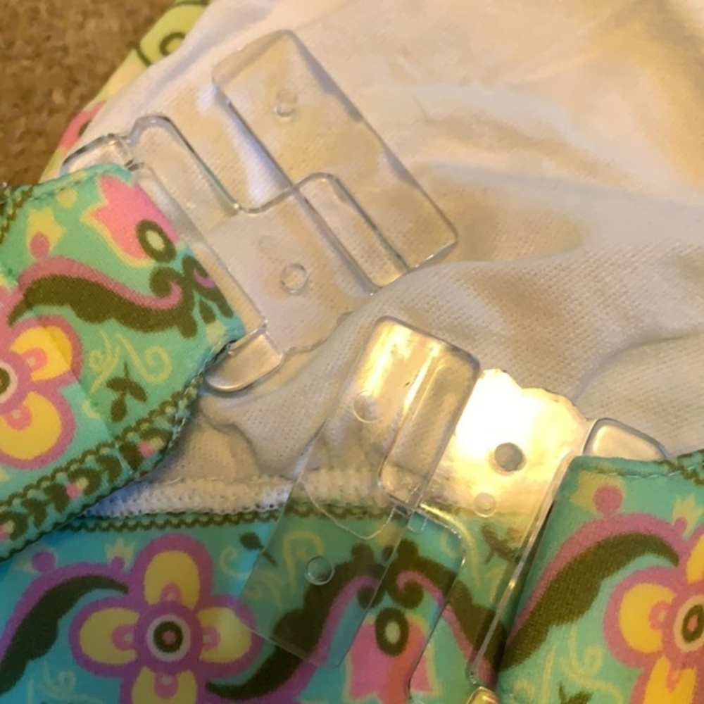 Victoria's Secret Triangle Top Bikini - Picture 5 of 6